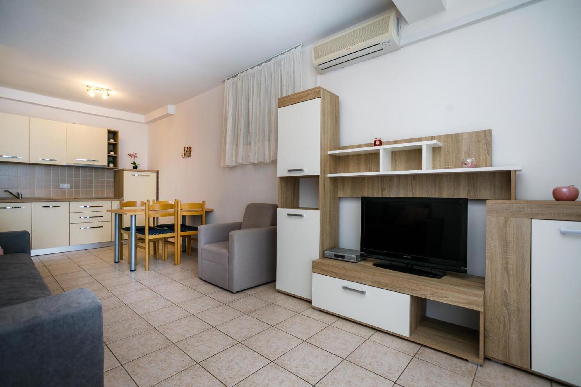 Apartment Pirun Baska  Exterior photo